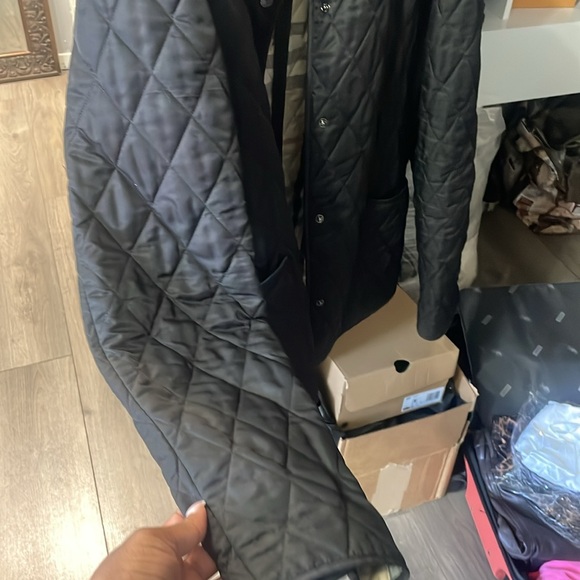 Burberry quilted woman’s jacket - Picture 7 of 9